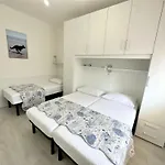 Apartman With Sea View Terrace