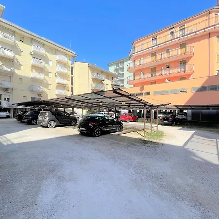 With Sea View Terrace Апартаменти